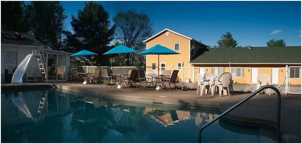 Motel De La Montagne Orford Экстерьер фото