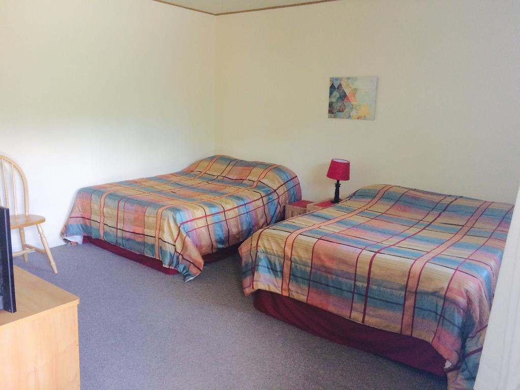 Motel De La Montagne Orford Экстерьер фото