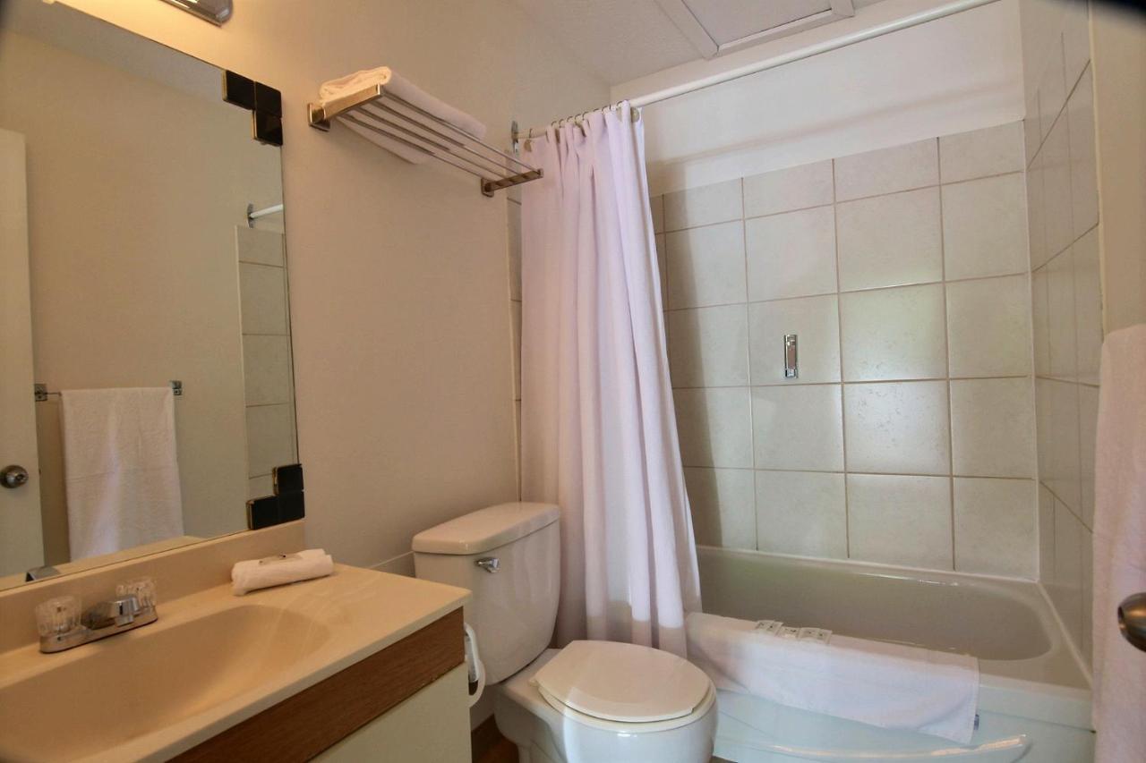 Motel De La Montagne Orford Экстерьер фото